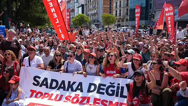 İzmir'de grev sona erdi: Cemil Tugay'ın teklifi kabul edildi! İşte anlaşmanın detayları