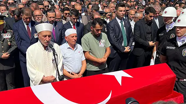 İzmir'de Şehit Düşen Polislere Son Görev