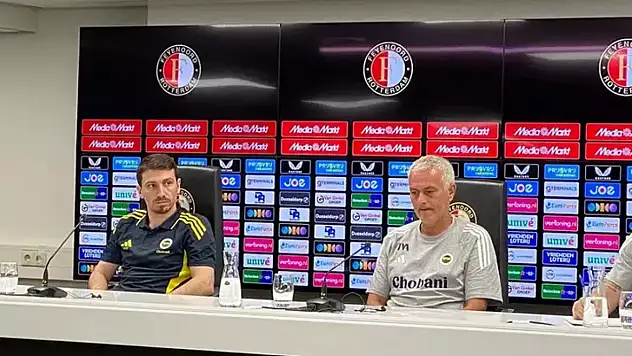 Jose Mourinho: Bizi favori görmüyorum ama onları da üstümüzde görmüyorum