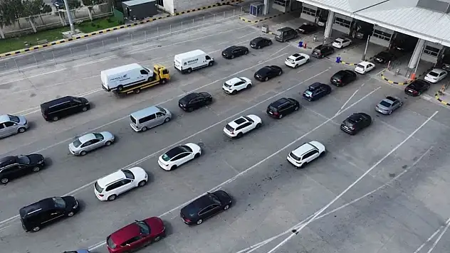 Kapıkule Sınır Kapısı'nda Yoğunluk