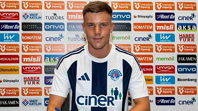 Kasımpaşa, Andri Fannar Baldursson'u kadrosuna kattı