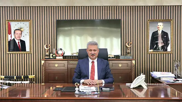 Kırıkkale Yahşihan Belediye Başkanı Ahmet Sungur rüşvet soruşturmasında gözaltına alındı