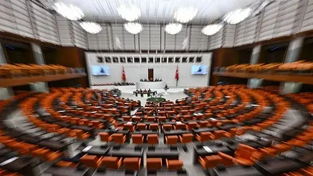 Libya Tezkeresi TBMM'de Kabul Edildi