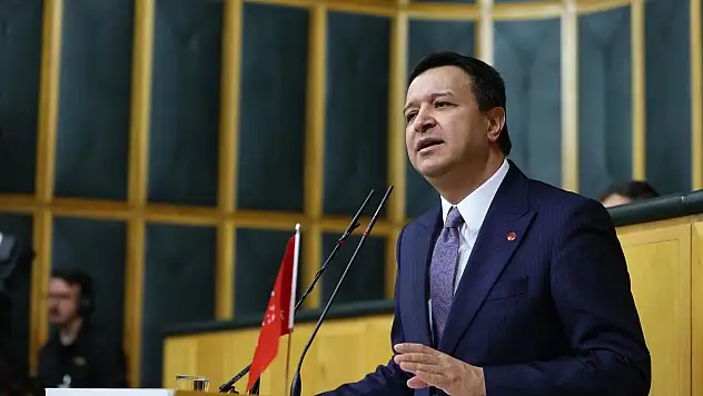 Mahmut Arıkan Siyasetin Yaşaması İçin Artık Organ Nakli Gerekmektedir