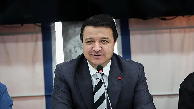 Mahmut Arıkan: Siyasi partiler birbirinin hasmı değil, rakibidir