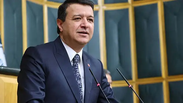 Mahmut Arıkan: 'Sokak köpekleri konusu, ülkemizin çözülmesi gereken en önemli sorunlarından birisidir'