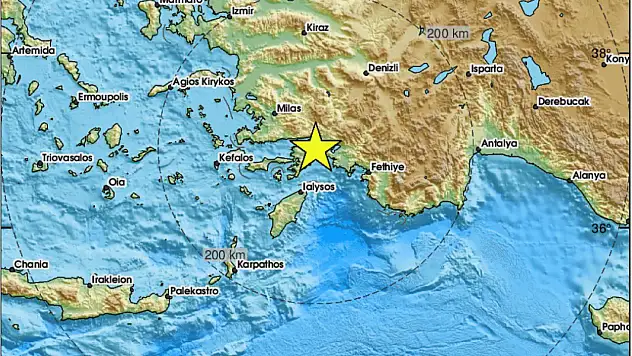 Marmaris'te 5,8 büyüklüğünde deprem büyük panik yarattı: Ölü ve çok sayıda yaralı!