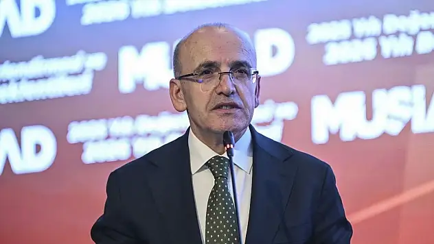 Mehmet Şimşek Hedefimiz Enflasyonu 2026'da Yüzde 20'nin Altına İndirmek