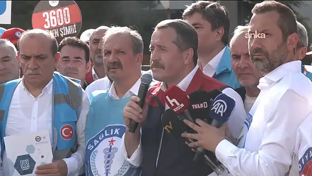 Memur-Sen Genel Başkanı Yalçın'dan iktidara çağrı: Bizi çıkmaza sürüklemeyin, hakem yolu göstermeyin