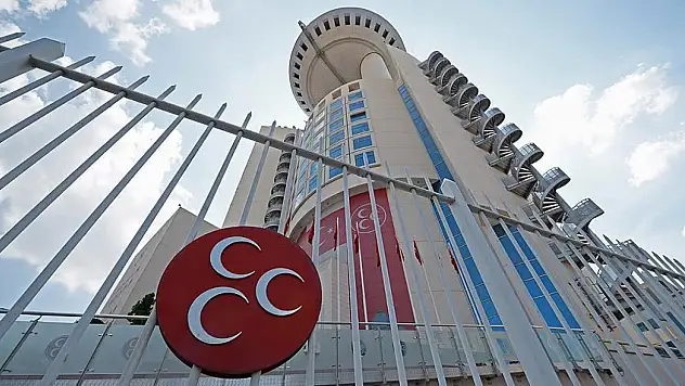 MHP'den 'Üretken Belediyecilik' Kampı
