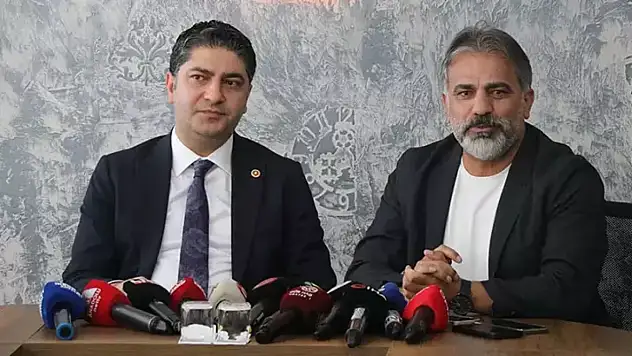 MHP'li Özdemir: Anayasa'nın ilk 4 maddesi kırmızı çizgimizdir