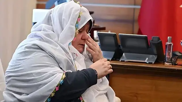 Mihalgazi Belediye Başkanı Güneş, gözyaşlarını tutamadı: Bu şekilde rencide edilmek hakikaten çok üzücü