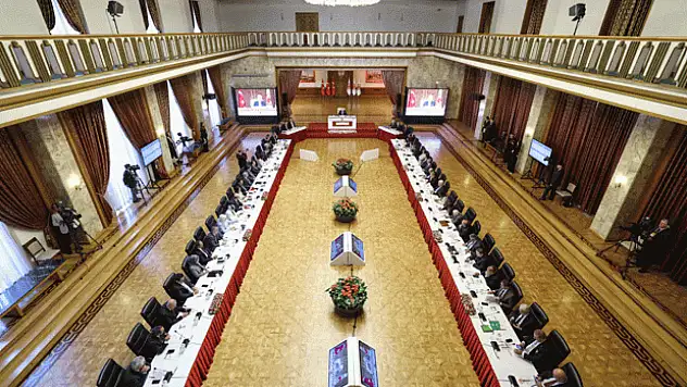 Milli Dayanışma, Kardeşlik ve Demokrasi Komisyonu' ikinci toplantısında gizlilik kararı