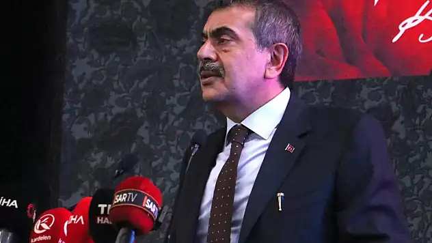 Milli Eğitim Bakanı Yusuf Tekin'den okul kayıtlarında adrese dayalı yerleştirmeye ilişkin açıklama