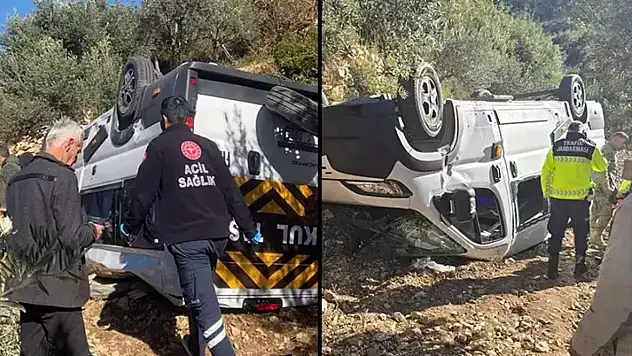 Öğrenci servis minibüsü şarampole yuvarlandı: 6 yaralı