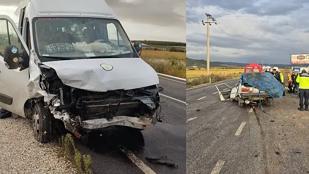 Öğrenci servisi ile otomobil çarpıştı: 2 ölü, 7 öğrenci yaralı