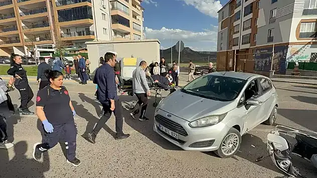 Otomobil ile motosiklet çarpıştı polis memuru yaralandı