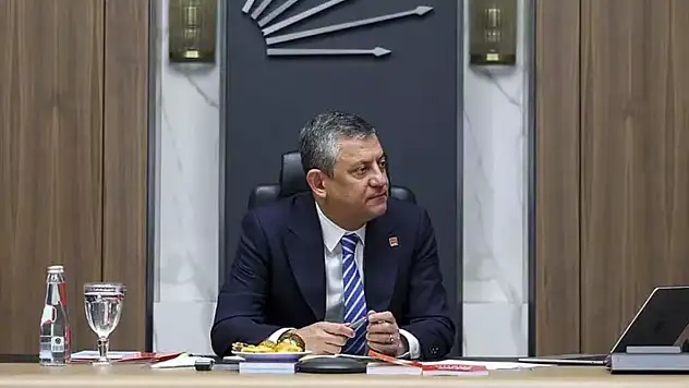 Özgür Özel, Diyarbakır Kent Koruma Ve Dayanışma Platformu Temsilcileri İle Buluştu