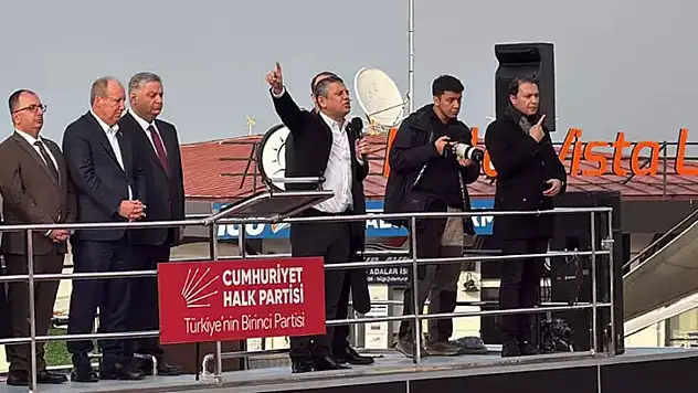 Özgür Özel Türkiye'de En Büyük Sorun Hiç Şüphe Yok ki Ekonomi