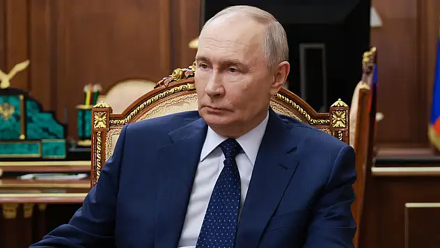 Putin: Grönland meselesi bizi ilgilendirmiyor