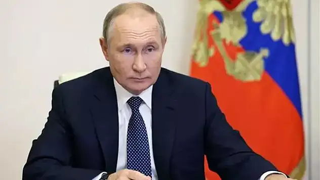 Putin, Rus Ordusunun Ukrayna Sınırında Tampon Bölge Kuracağını Söyledi