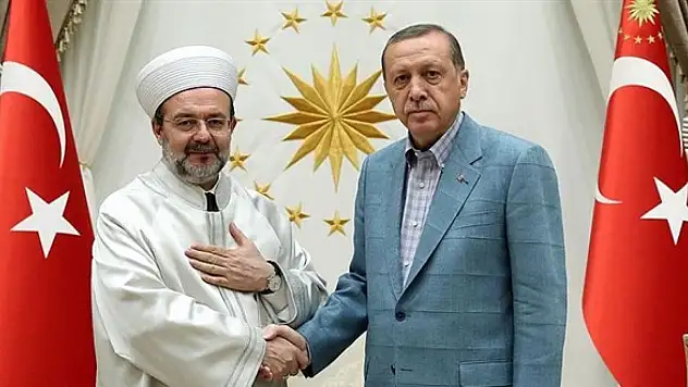 Resmi Gazete'de Yayımlandı 9 Üniversiteye Rektör Atandı Mehmet Görmez'e Rektör Oldu