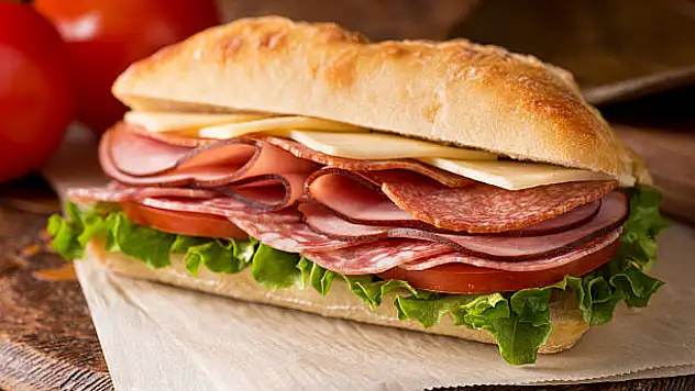 Salam Değil Domuz Eti Yedirmişler! İşte Bakanlığın Yeni Listesi