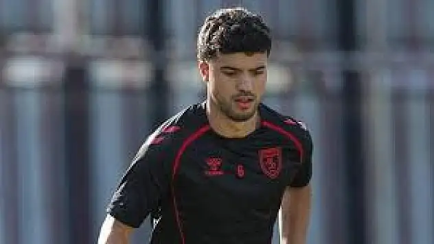 Samsunsporlu Eyüp Aydın trafik kazası geçirdi