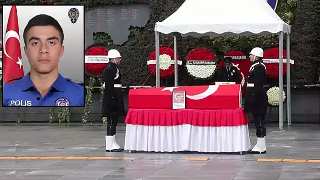 Şehit polis memuru Emre Albayrak için İstanbul İl Emniyet Müdürlüğünde tören düzenlendi