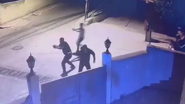 Sokak ortasında kurşun yağmuru!