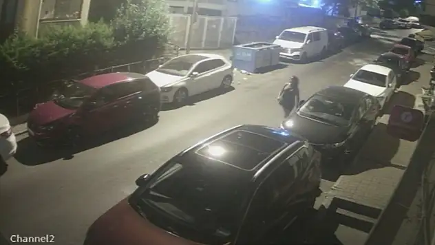 Son Süratle Sokağa Daldı Önce Araçlara Sonra Yayaya Çarptı