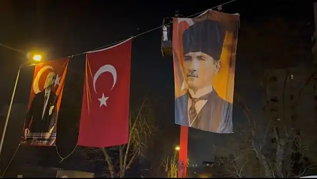 Suudi Arabistan Büyükelçiliğinin önü donatıldı