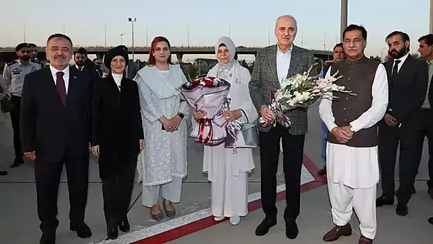 TBMM Başkanı Kurtulmuş, Pakistan'da