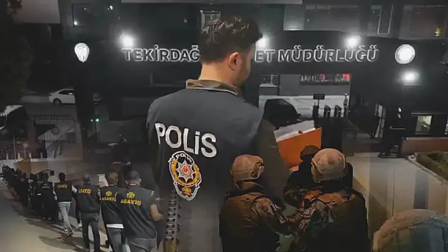 Tekirdağ merkezli 18 ildeki operasyonda 537 vatandaşı 984 Milyon TL dolandıran 41 kişi tutuklandı