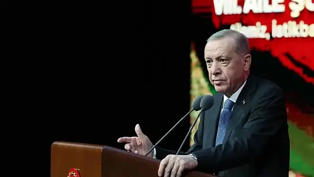 'Terörsüz Türkiye' Raporu Cumhurbaşkanı Erdoğan'a Sunuldu