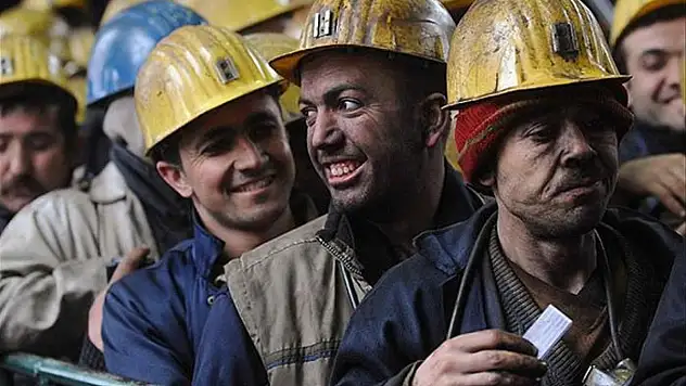 Türk-İş ve Hak-İş Kamu Toplu İş Sözleşmesi Çerçeve Protokolü'ne imza attı!