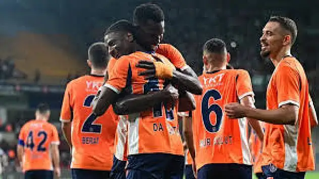 UEFA Konferans Ligi'nde Başakşehir Cherno More'yi  4-0 ile geçti