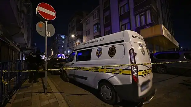 Ümraniye'de cinnet geçiren adam oğlunu ve kardeşini katletti!