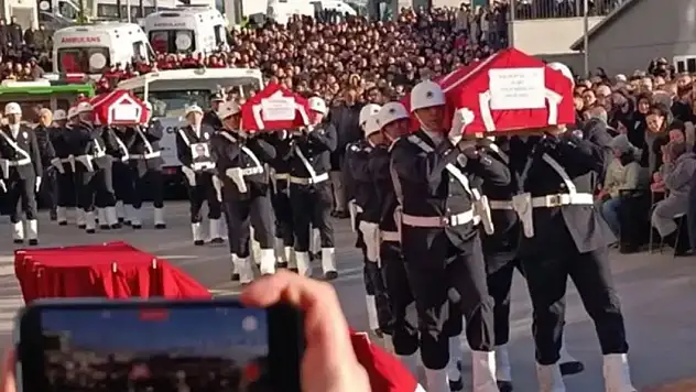 Yalova Emniyeti'nde Şehit Polisler İçin Tören