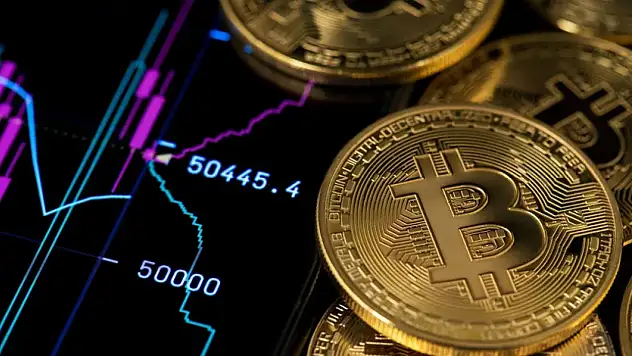 Yeni Rekor! Bitcoin 112 Bin Dolar Sınırına Dayandı