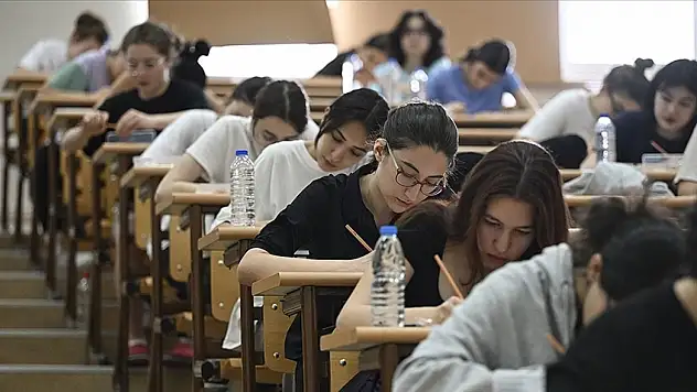 YKS Maratonu Yarın Başlıyor! 2 buçuk milyondan fazla kişi katılacak