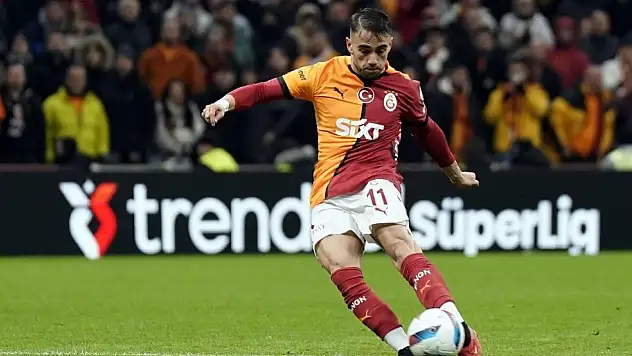 Yunus Akgün, menisküs ameliyatı oldu