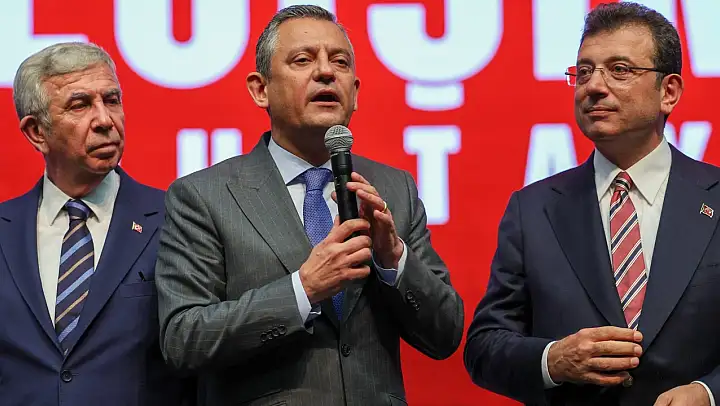 CHP'nin Yol Haritası Açıklandı! 1.6 Milyon Kişi Cumhurbaşkanı Adayı Seçecek