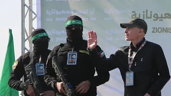 Hamas esir takasının 4'üncü turunda İsrailli 3 esirden 2'sini teslim etti