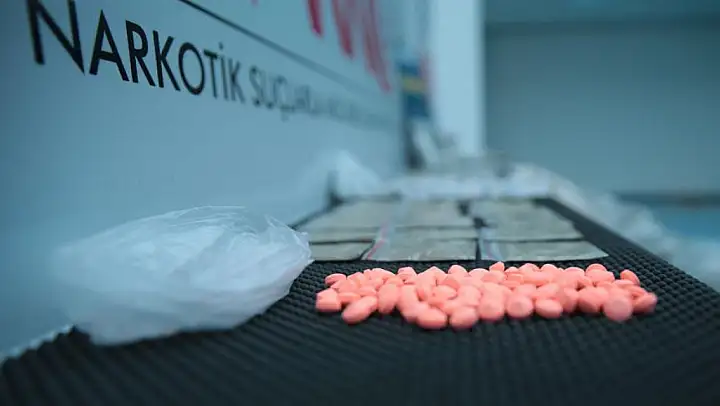 HÜCRE-10: Sahte ilaç imalatçılığı yapan organize suç örgütü çökertildi!