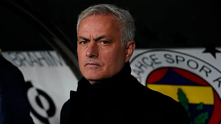Tahkim Kurulu, Jose Mourinho'nun Cezasını 2 Maça İndirdi