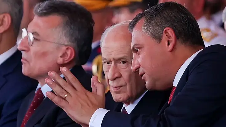 Özgür Özel'den Devlet Bahçeli'ye Ahmaklık Sözünü Üzerime Alınmadım