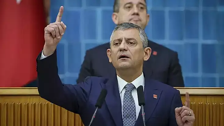 Özgür Özel Yeni Yılda Umudu Büyütmeye Devam Edeceğiz