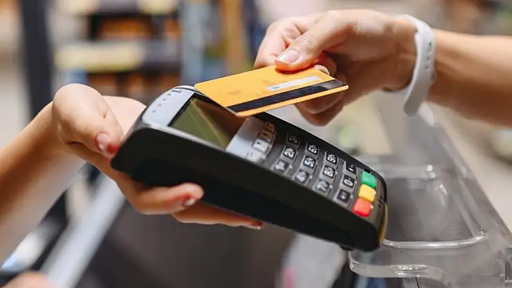 1 Nisan'da 14 milyar TL olan alışveriş miktarı 2 Nisan'da 28 milyar TL'ye yükseldi