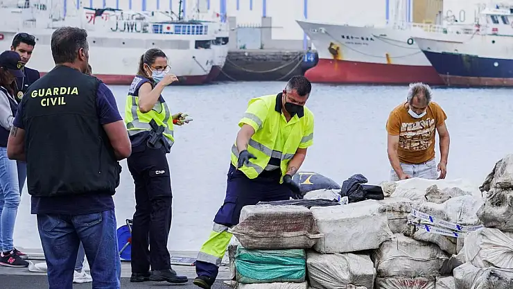 11 ton kokaini ton balığı kutularına saklamışlar